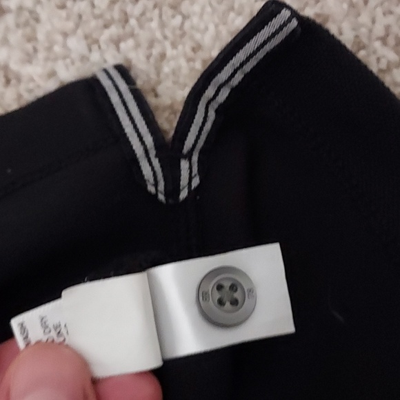 Banana Republic black polo shirt - Picture 5 of 6